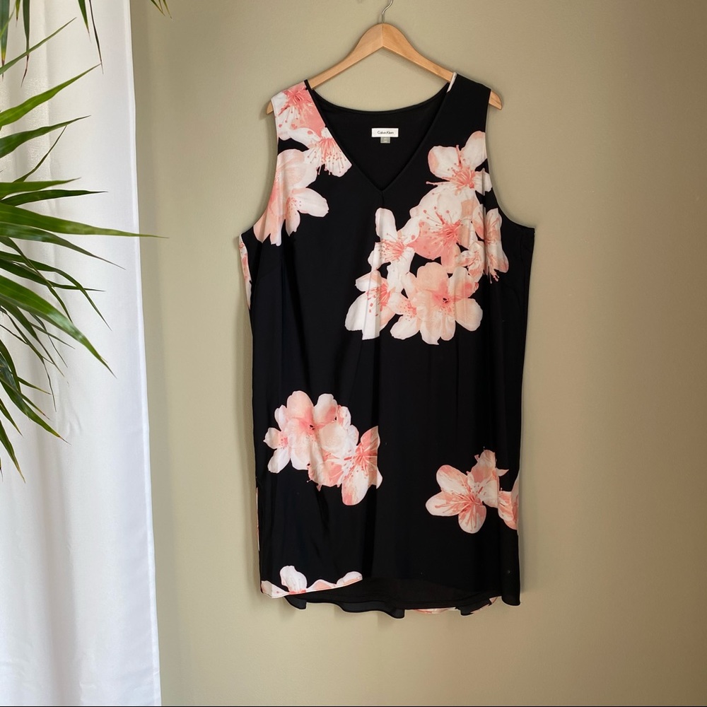 Plus Size Calvin Klein Sleeveless Floral Dress